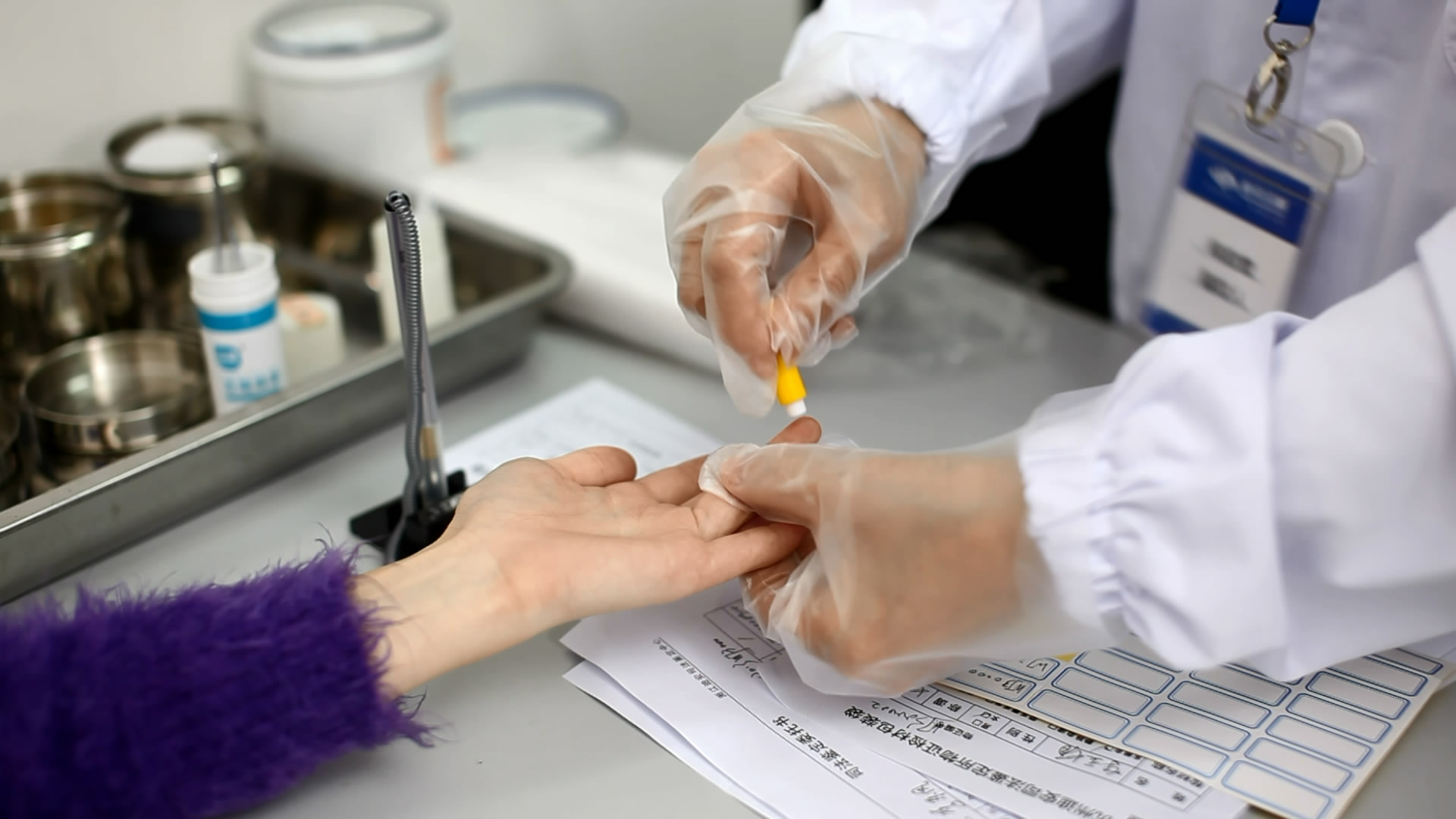 郑州亲子鉴定需要都到现场吗？特殊情况采样指南